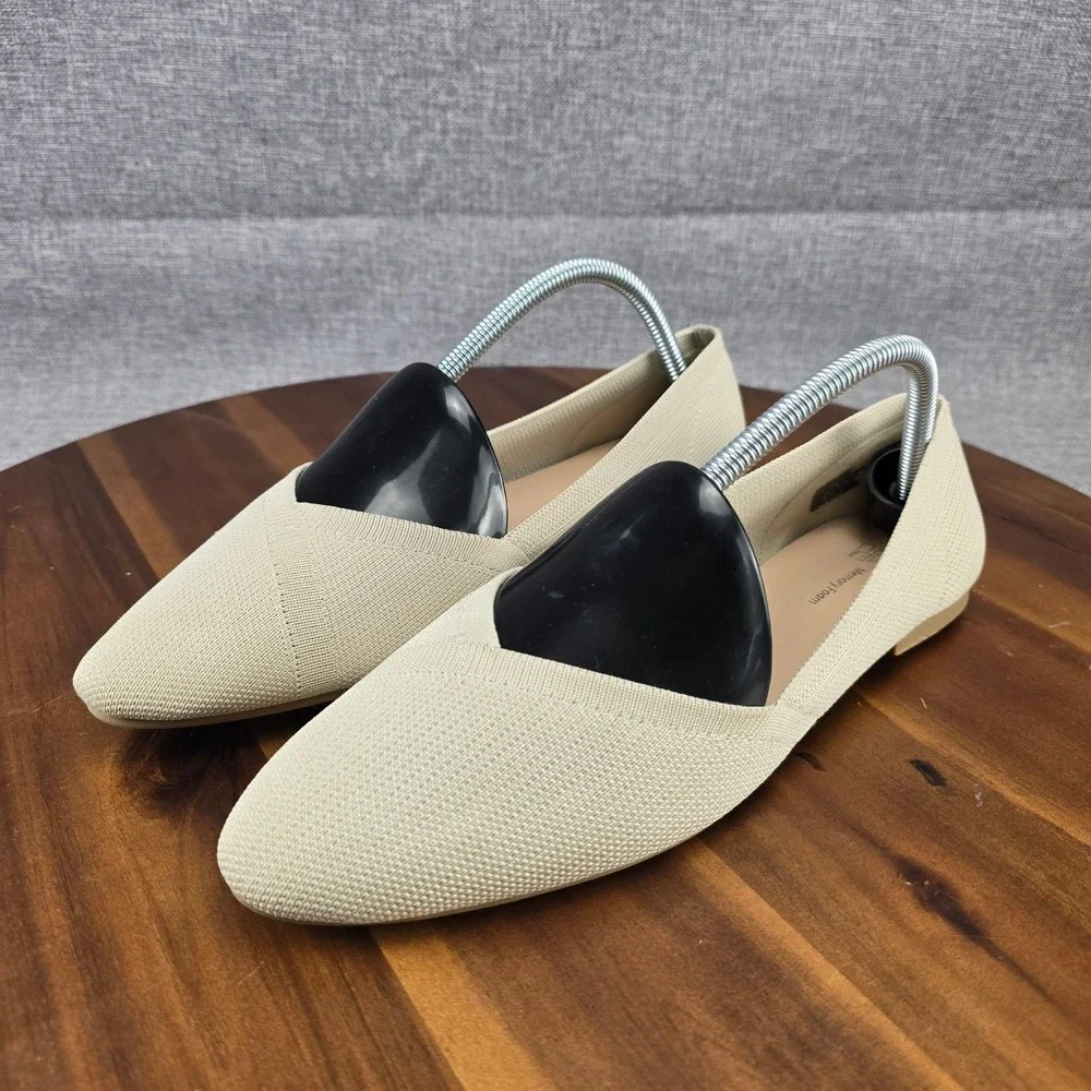 Time and Tru Womens Flats Sz 9 Beige Knit Pointed Toe Slip On Memory Foam Loafer